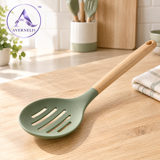 Avernelis™ Slotted Silicone Turner